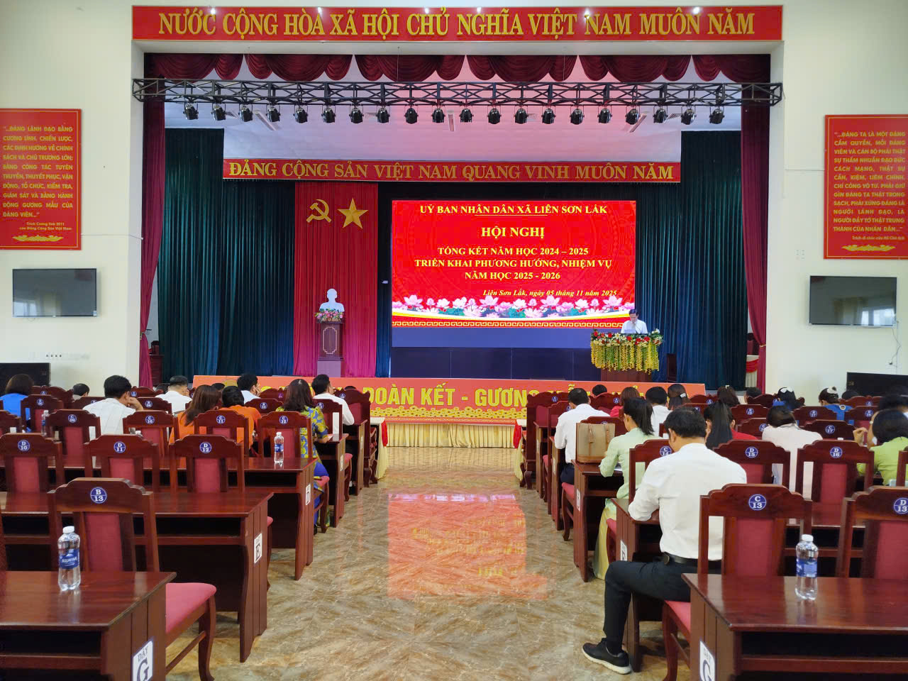 Hội nghị tổng kết năm học 2024–2025, triển khai nhiệm vụ năm học 2025–2026