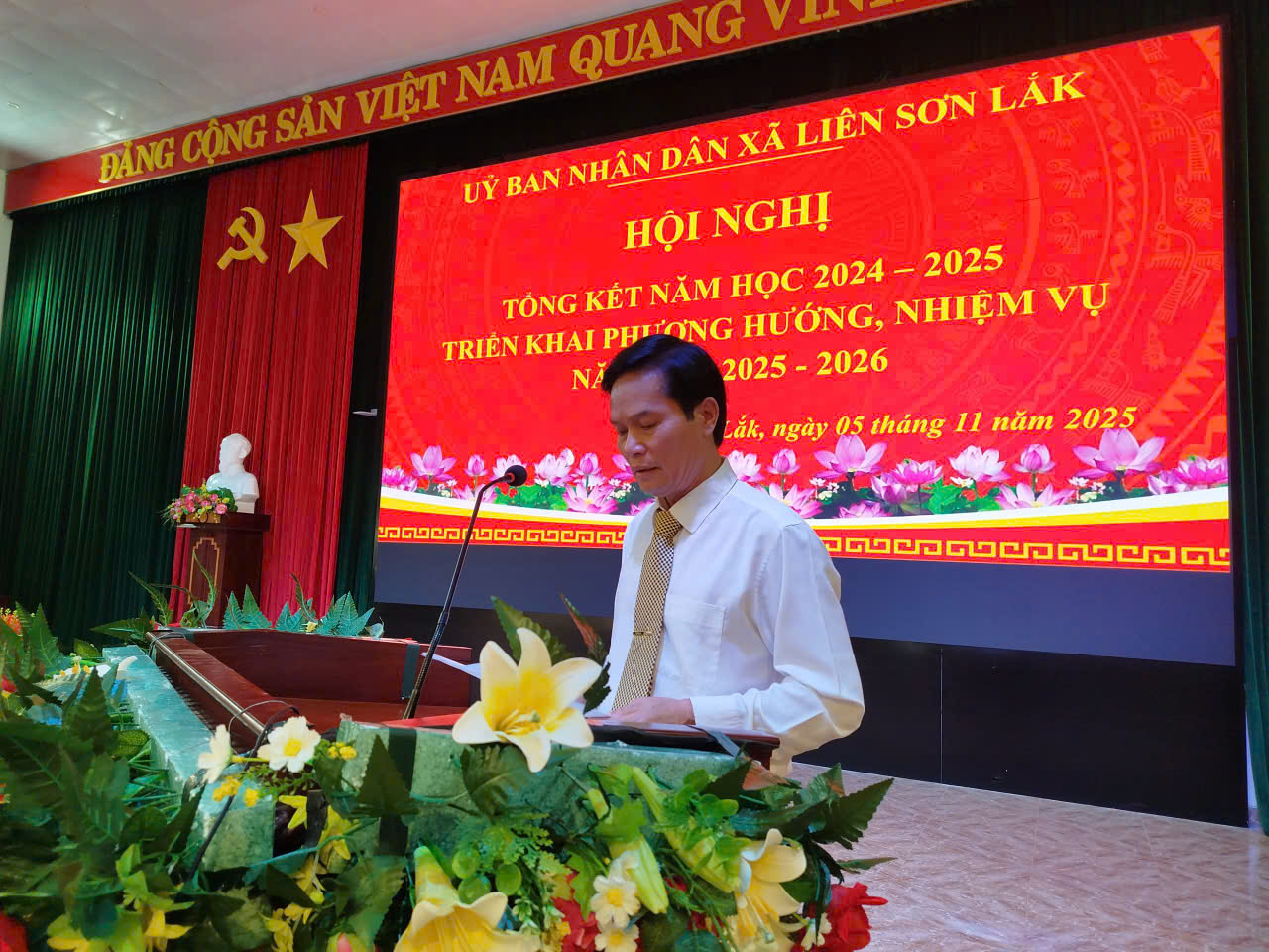 b52d79f7cc9e40c0198f