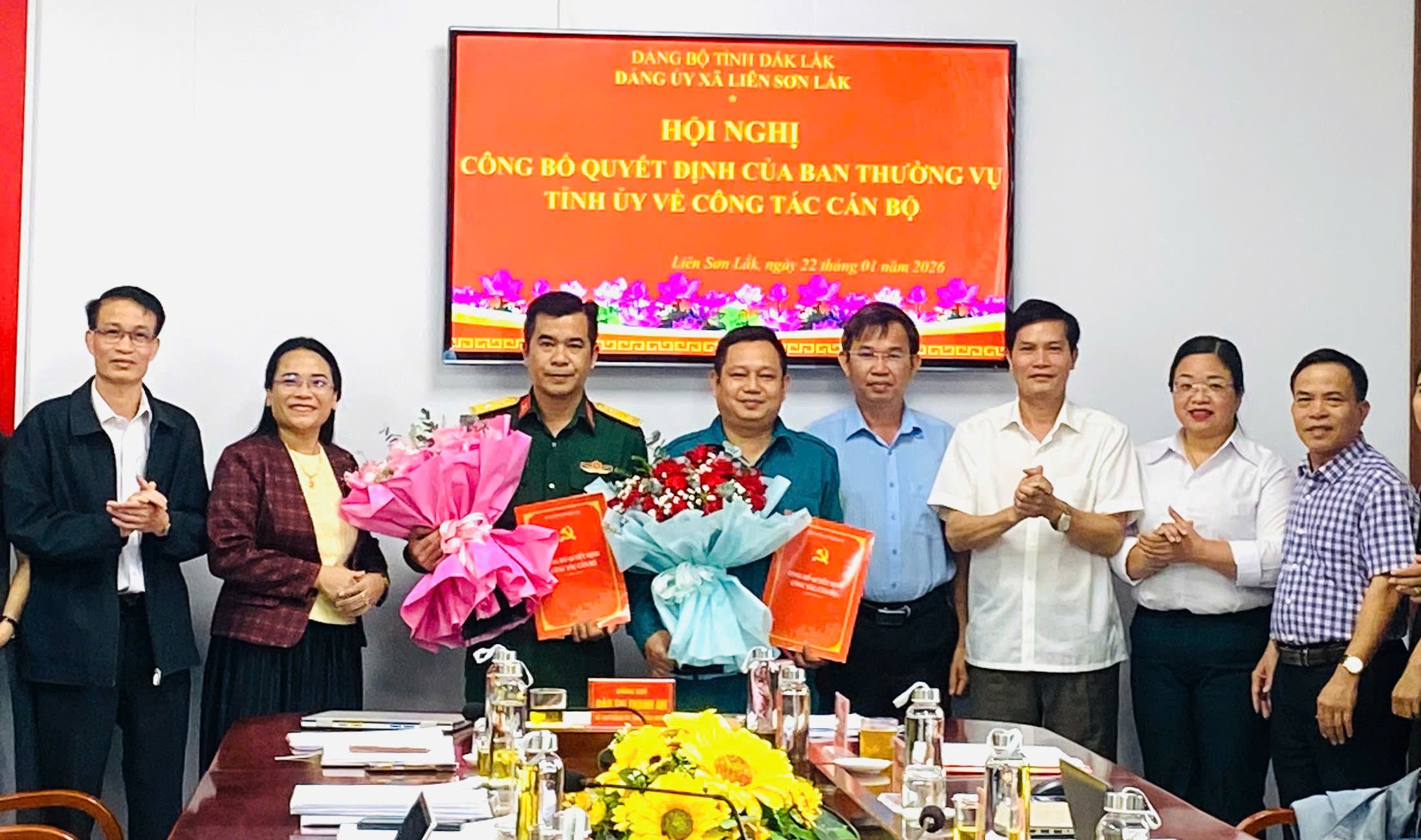 Hội nghị công bố các quyết định về công tác cán bộ đối với Chỉ huy trưởng Ban chỉ huy quân sự xã